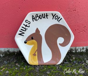 Color Me Mine Scottsdale Squirrel Plate